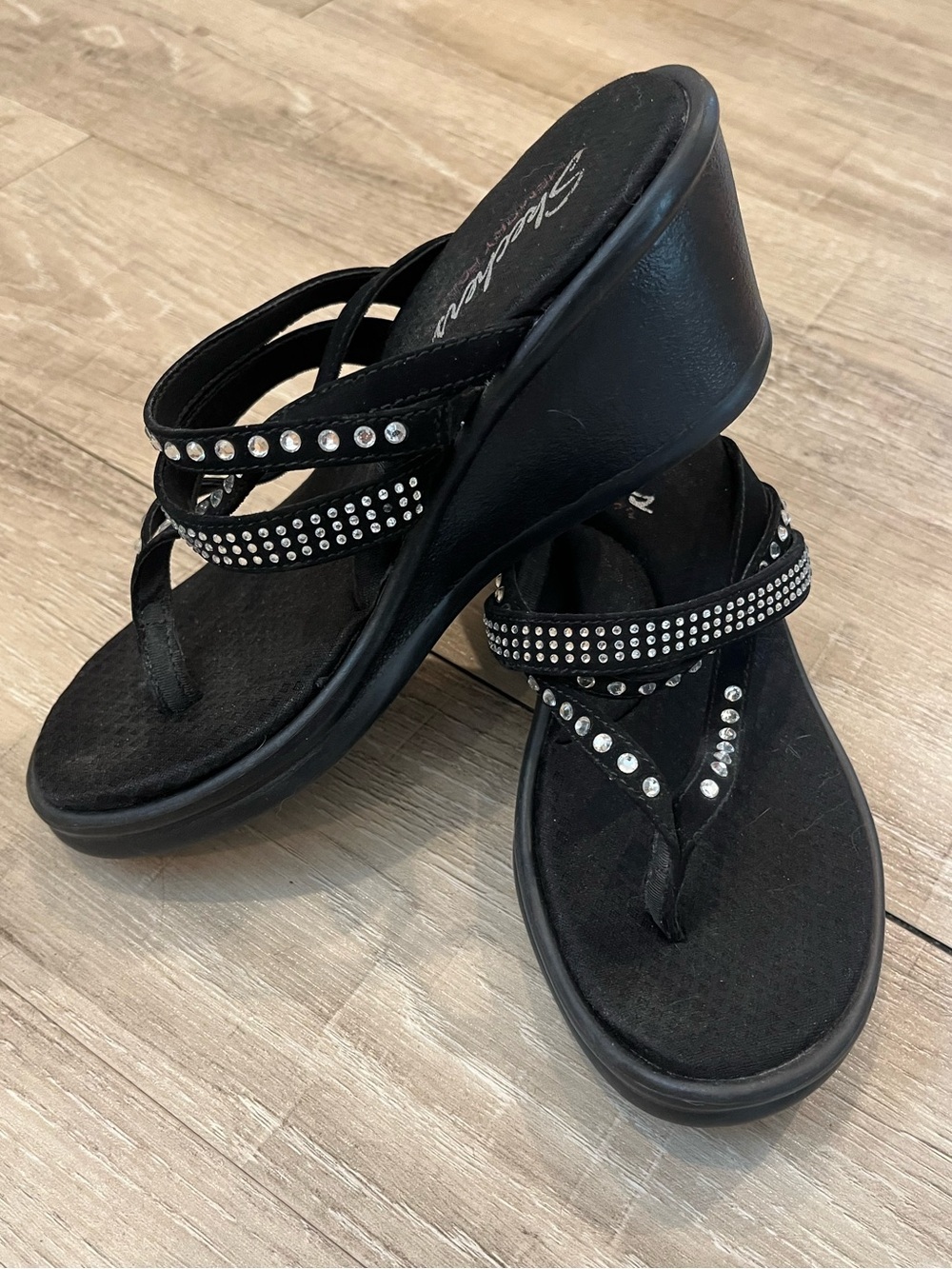 Skechers Black Rhinestone Thong Memory Foam Sandals 7.5 - Picture 5 of 13